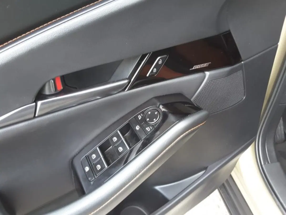 Mazda CX-30 usata a Firenze (9)