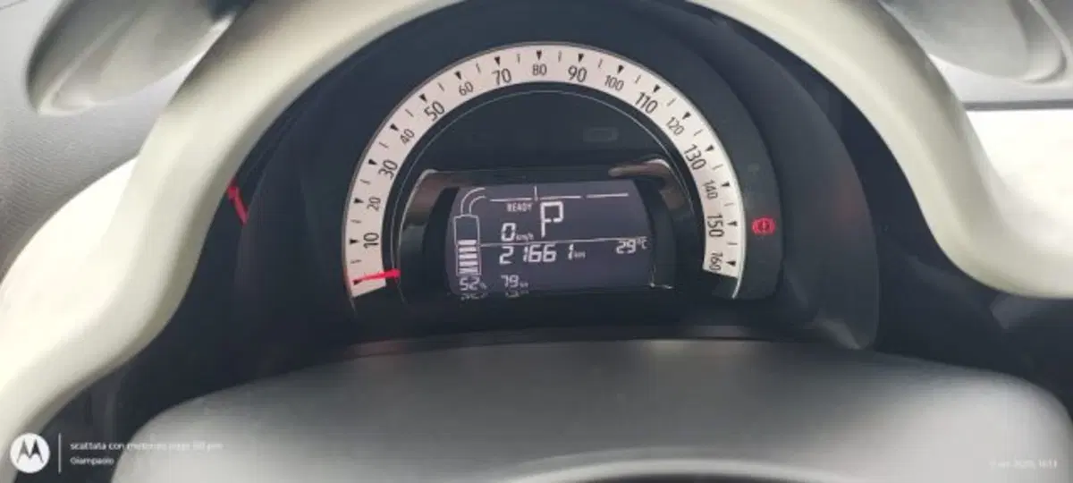 Renault Twingo usata a Taranto (13)