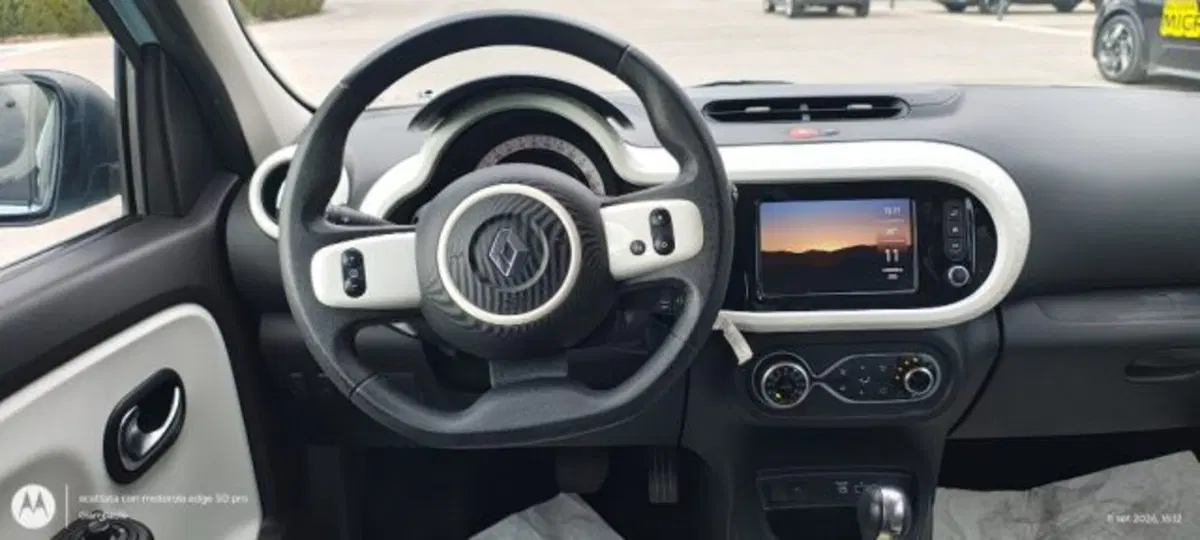 Renault Twingo usata a Taranto (9)