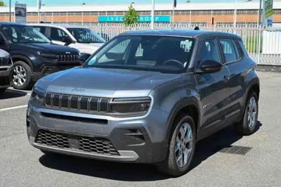 Jeep Avenger 1.2 turbo Altitude fwd 100cv del 2025 usata a Pianezza