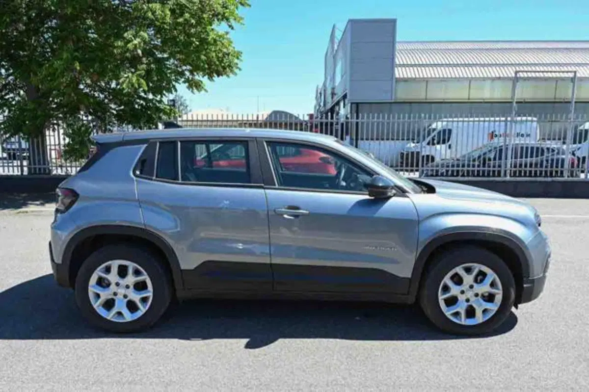 Jeep Avenger usata a Torino (17)
