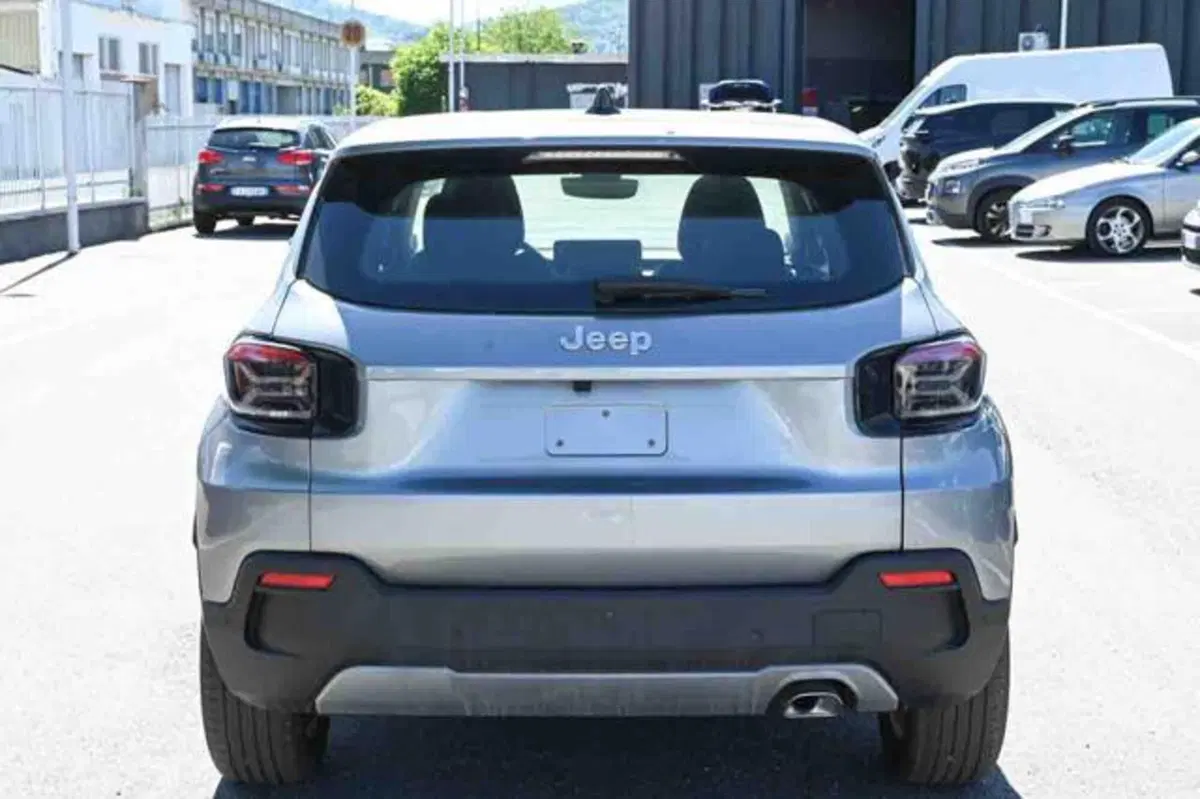 Jeep Avenger usata a Torino (18)