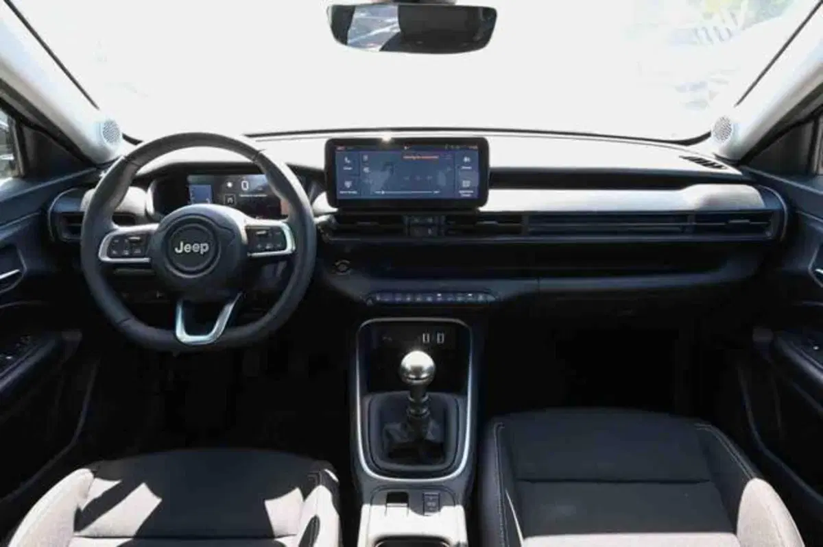 Jeep Avenger usata a Torino (7)