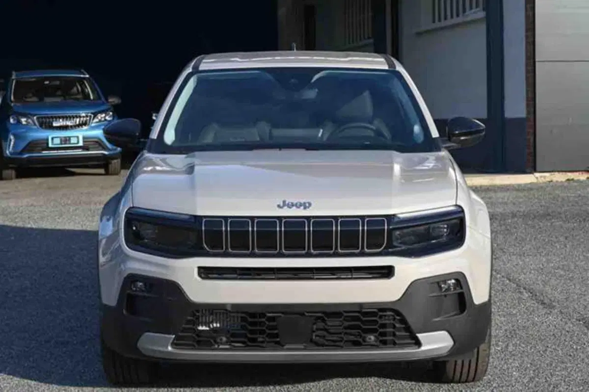 Jeep Avenger nuova a Torino (2)
