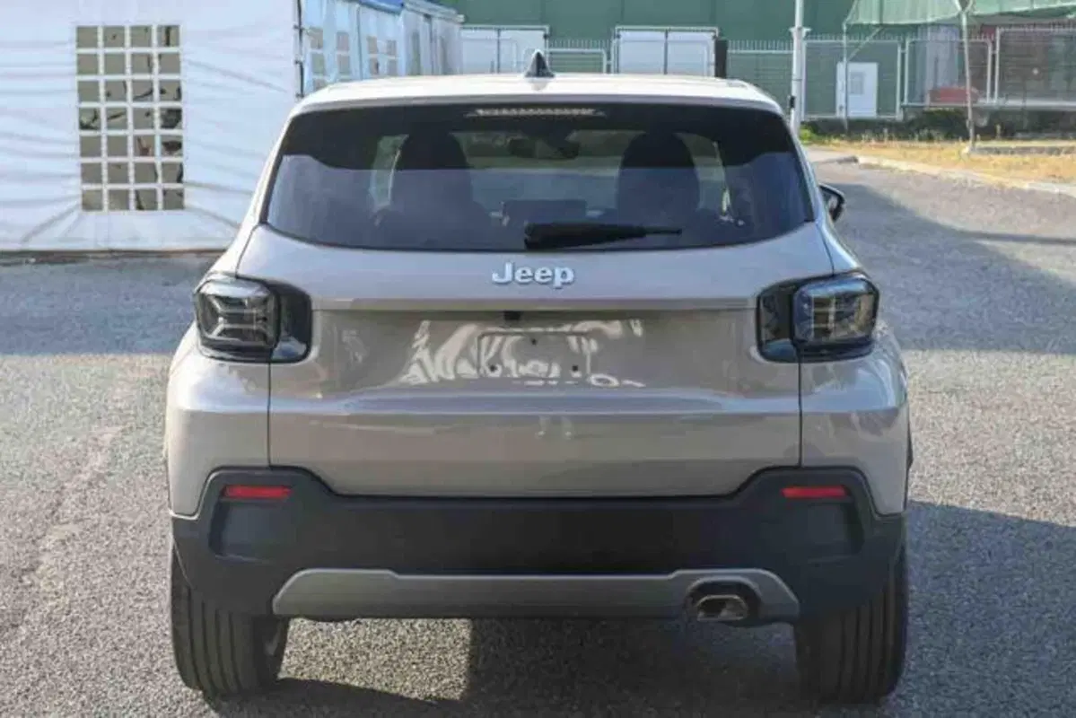 Jeep Avenger nuova a Torino (6)