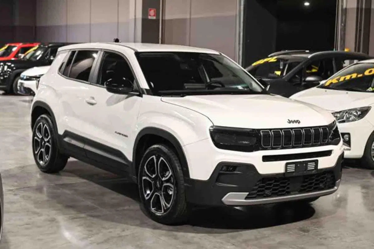 Jeep Avenger nuova a Torino (3)