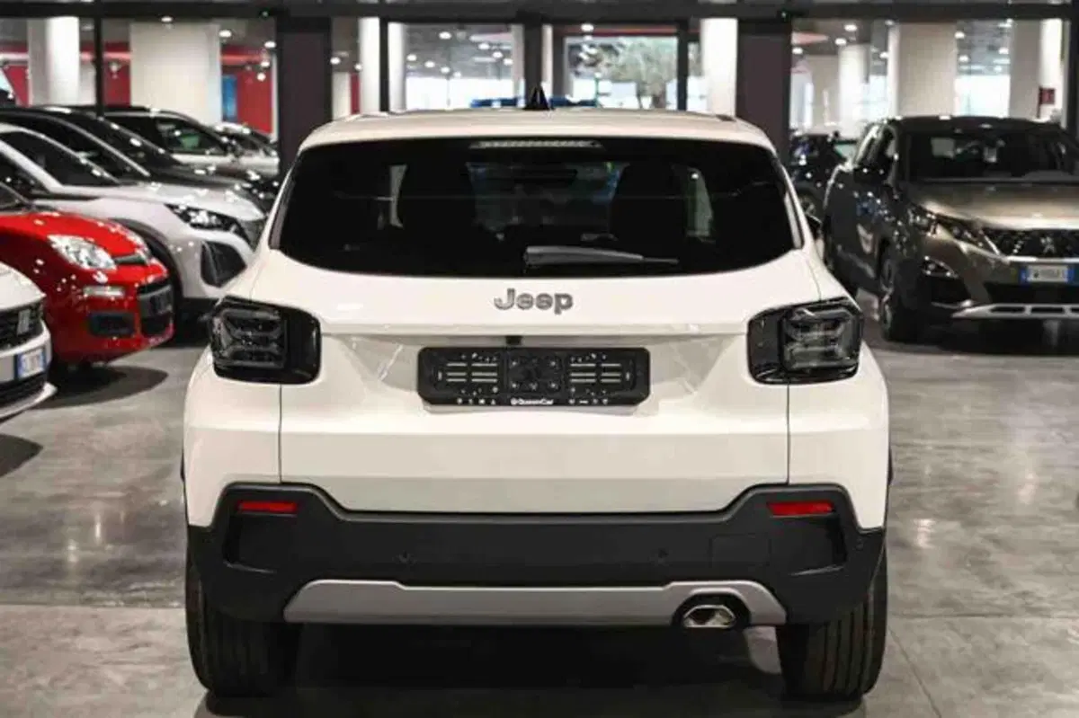 Jeep Avenger nuova a Torino (5)