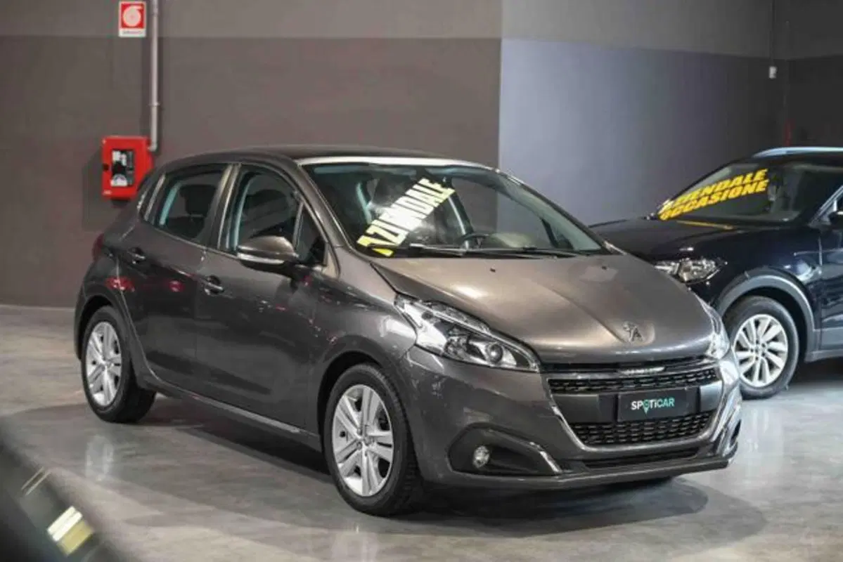 Peugeot 208 usata a Torino (3)