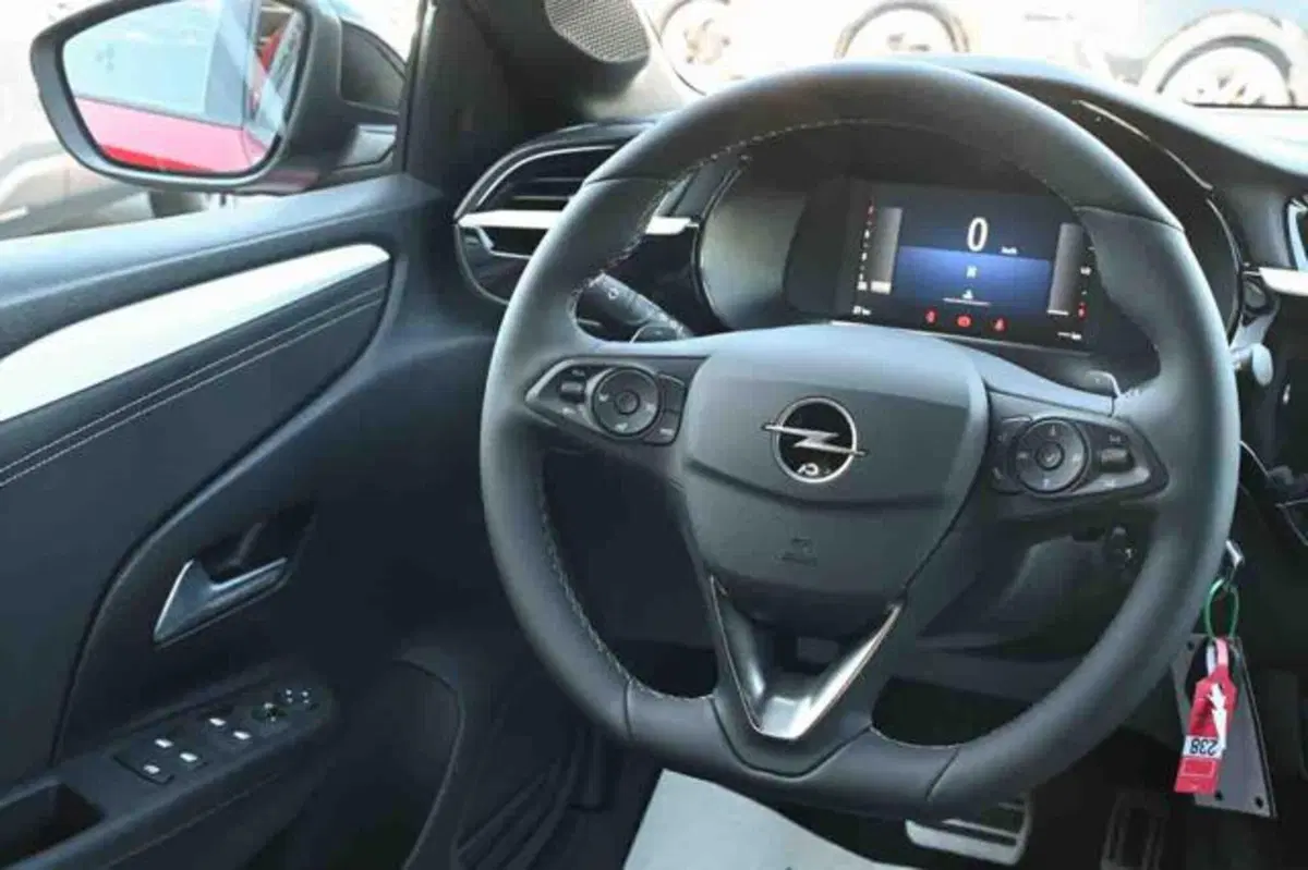 Opel Corsa usata a Torino (12)