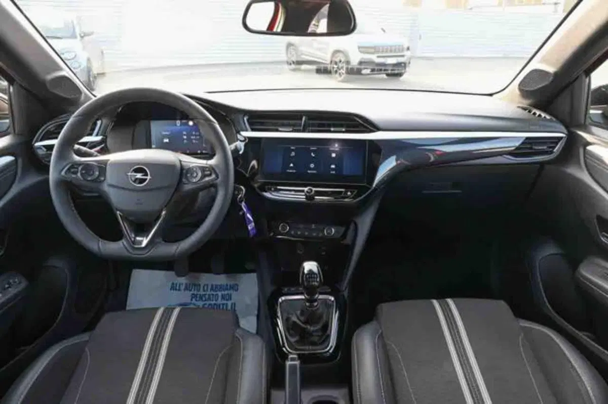 Opel Corsa usata a Torino (11)