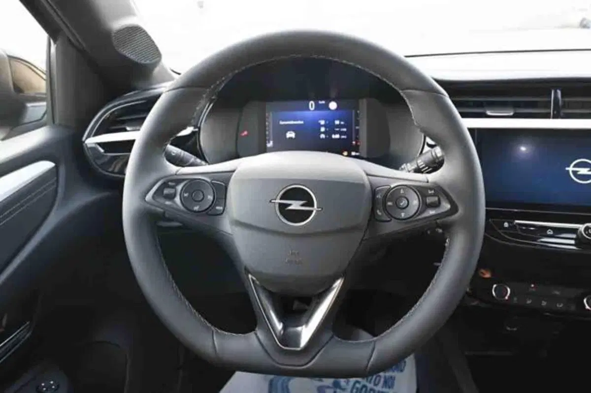 Opel Corsa usata a Torino (11)