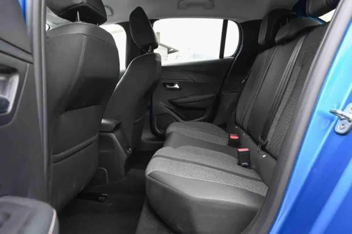 Peugeot 208 usata a Torino (11)