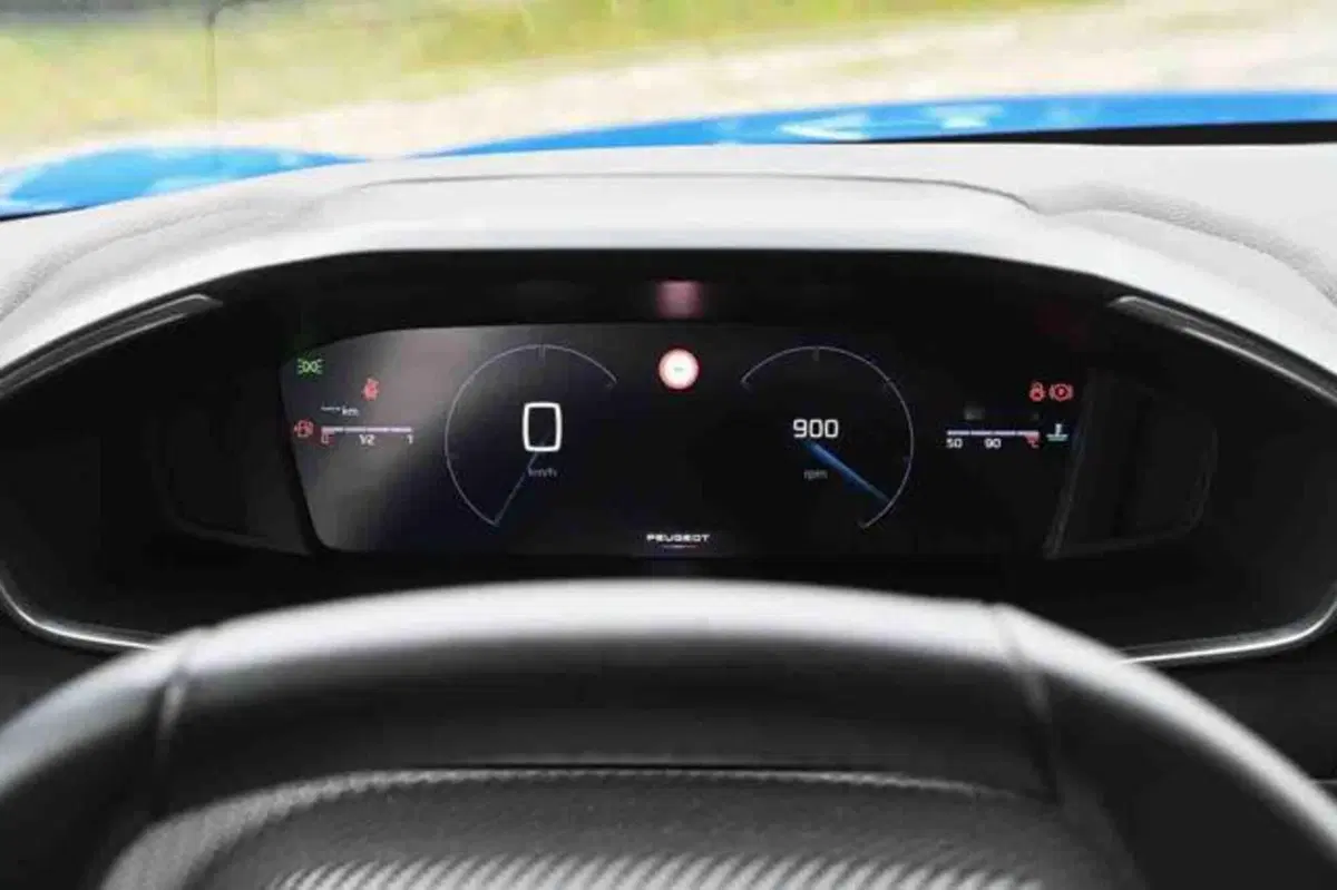Peugeot 208 usata a Torino (13)