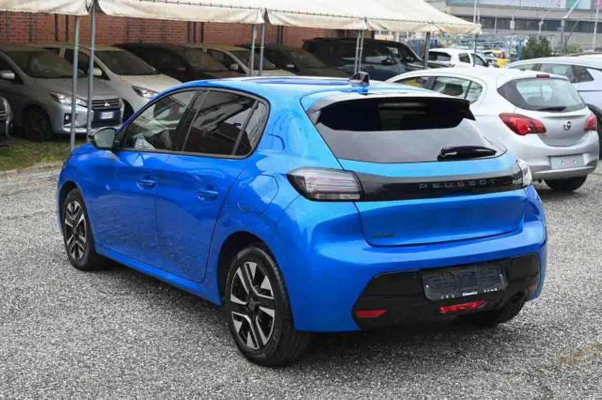 Peugeot 208 usata a Torino (4)