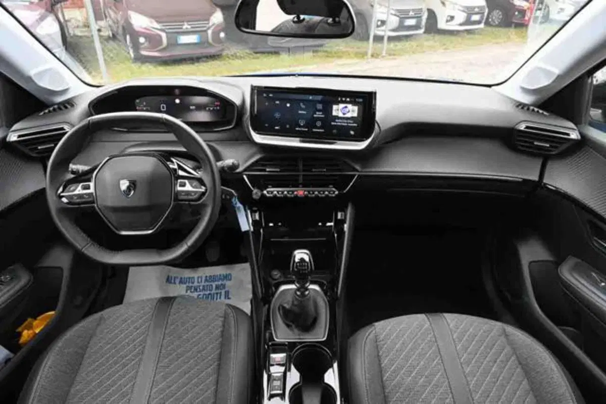 Peugeot 208 usata a Torino (7)