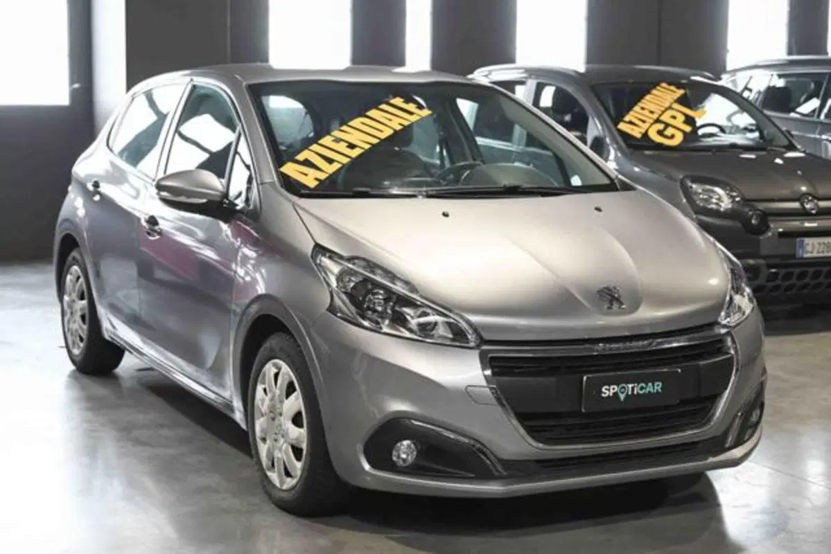 Peugeot 208 usata a Torino (3)