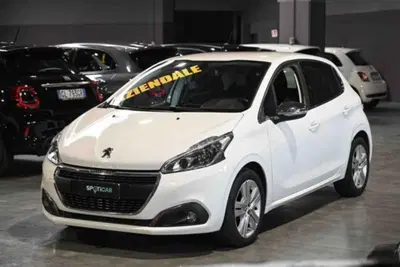 Peugeot 208 82 5p. GPL Allure del 2019 usata a Pianezza