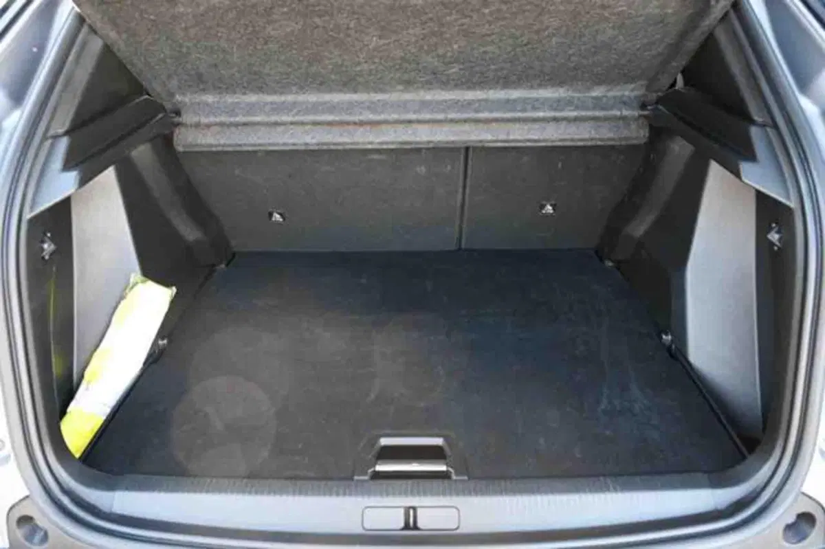 Peugeot 2008 nuova a Torino (5)