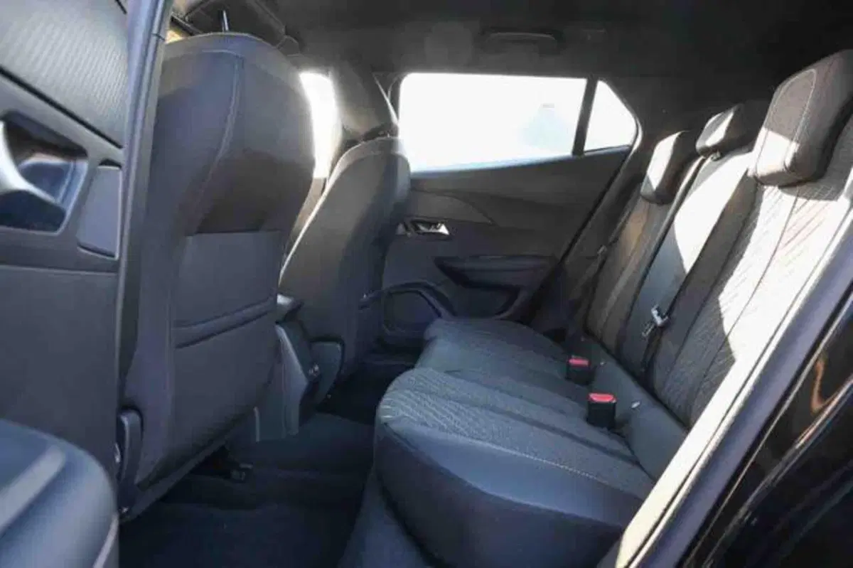 Peugeot 2008 nuova a Torino (11)