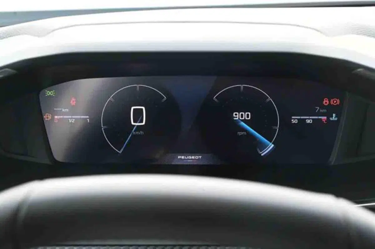 Peugeot 2008 nuova a Torino (13)
