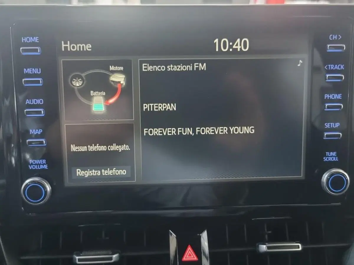 Toyota Corolla Touring Sports usata a Vicenza (10)
