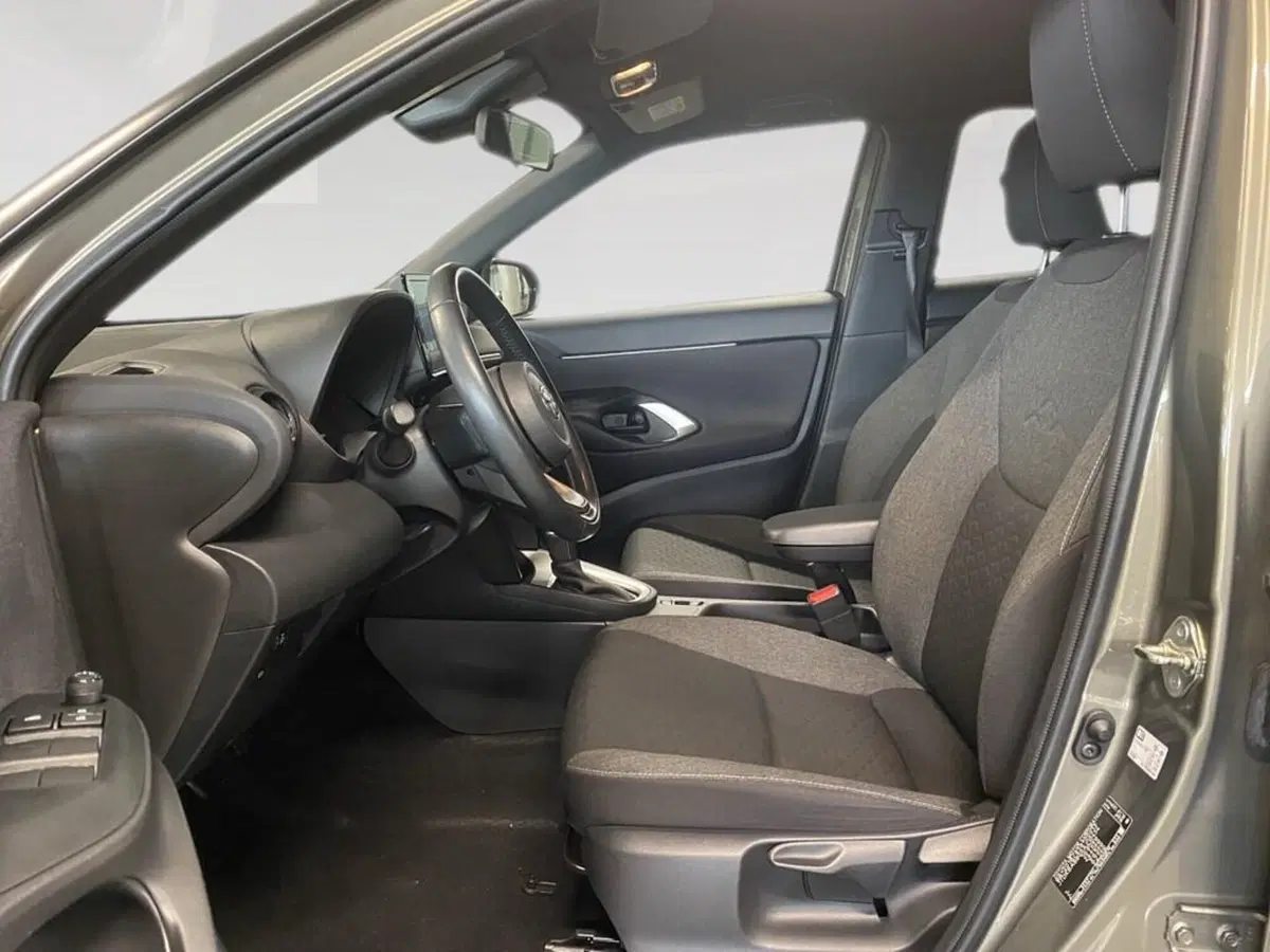 Toyota Yaris Cross usata a Torino (7)