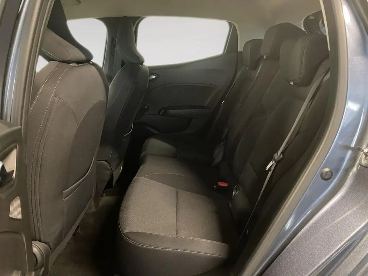 Renault Clio usata a Torino (8)