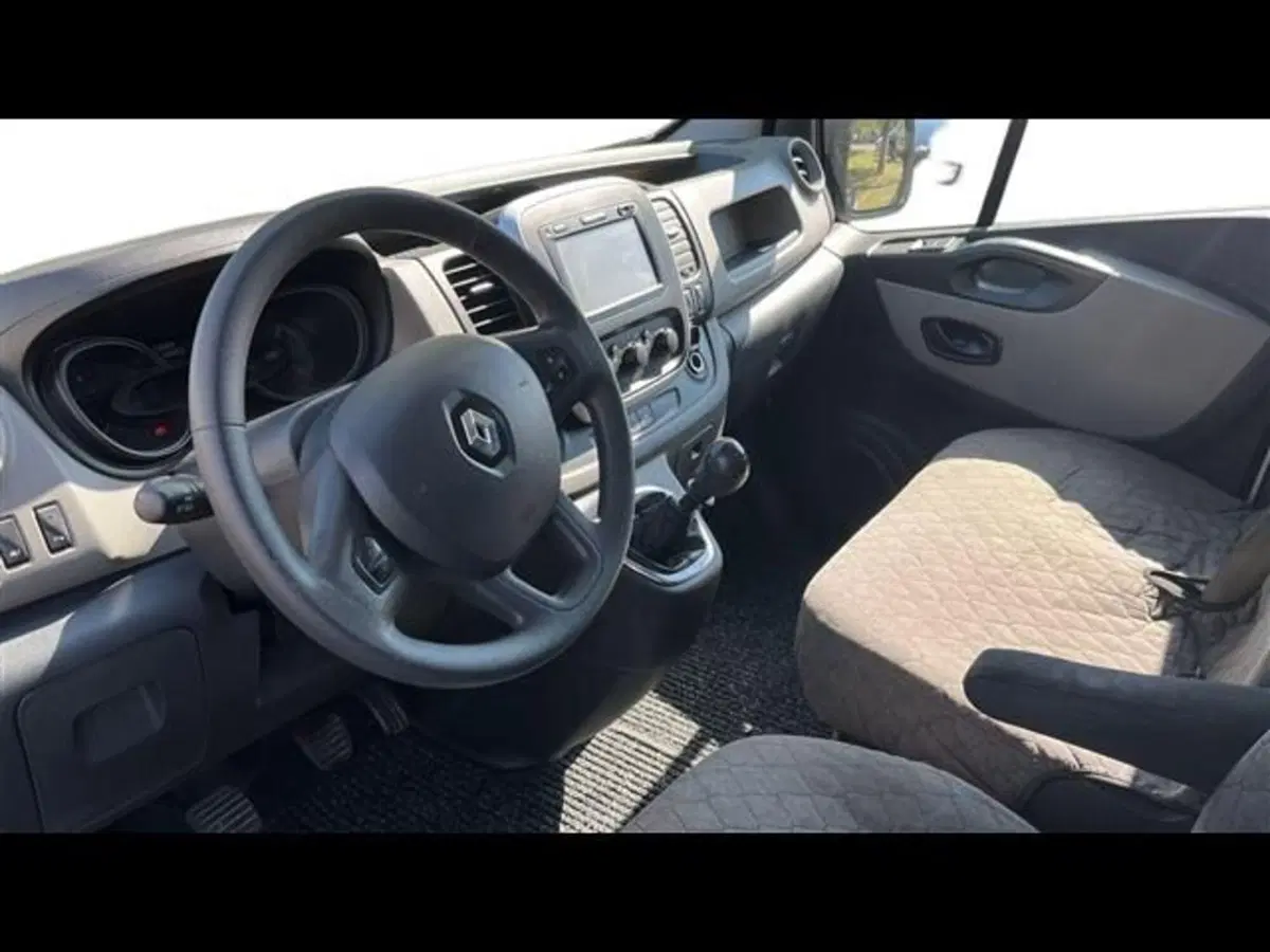 Renault Trafic Furgone usata a Firenze (12)