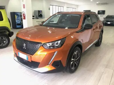 Peugeot 2008 PureTech 130 S&S Allure del 2022 usata a Torino