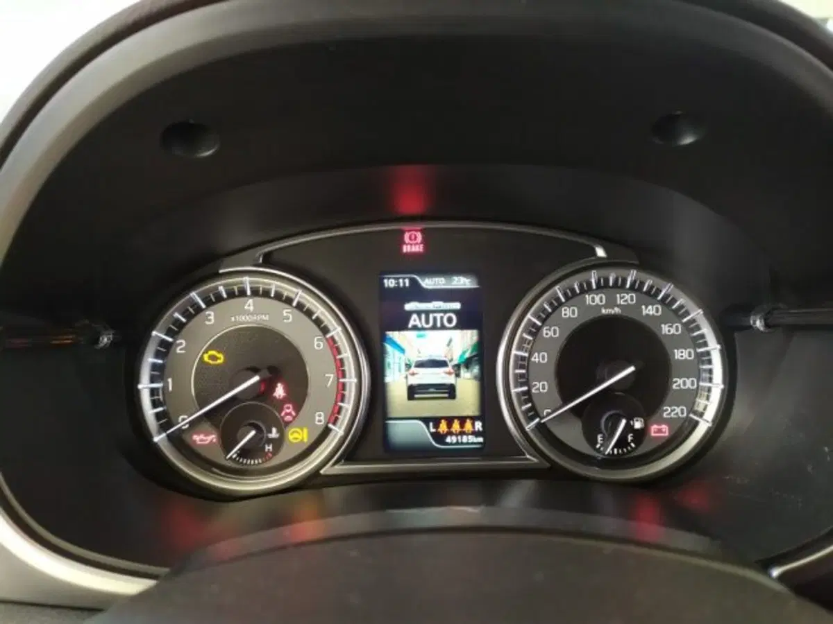 Suzuki Vitara usata a Trieste (12)
