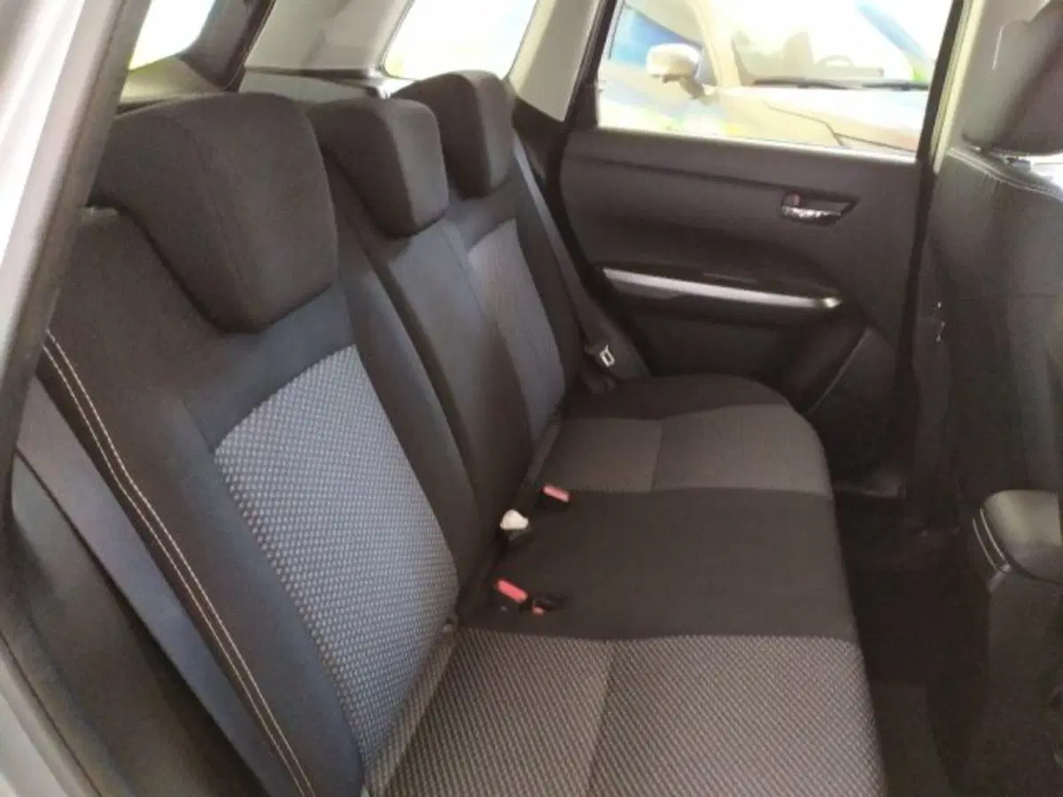 Suzuki Vitara usata a Trieste (8)