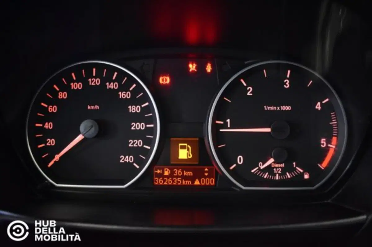 BMW Serie 1 usata a Perugia (8)