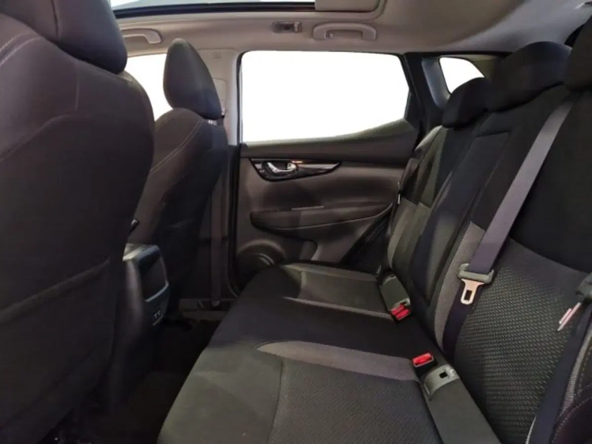Nissan Qashqai usata a Livorno (17)