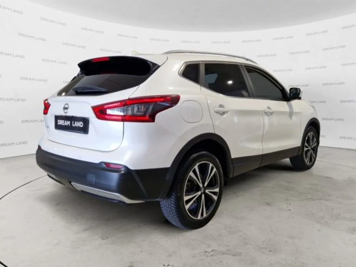 Nissan Qashqai usata a Livorno (7)