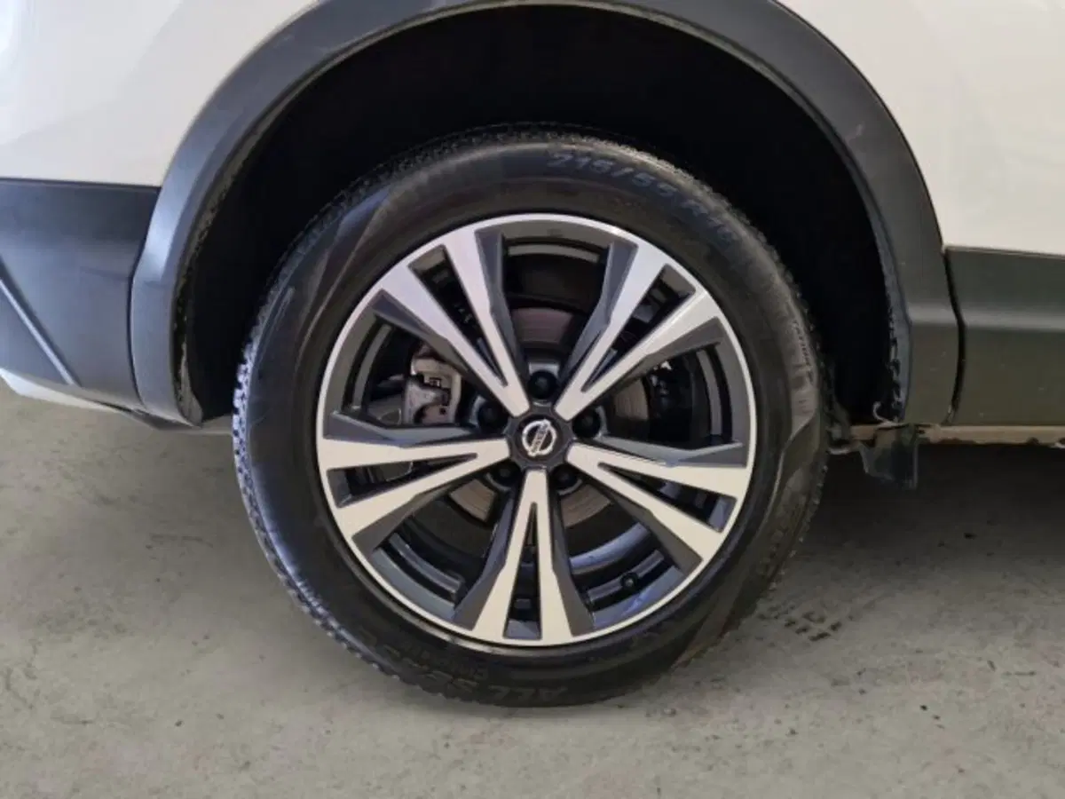 Nissan Qashqai usata a Livorno (9)