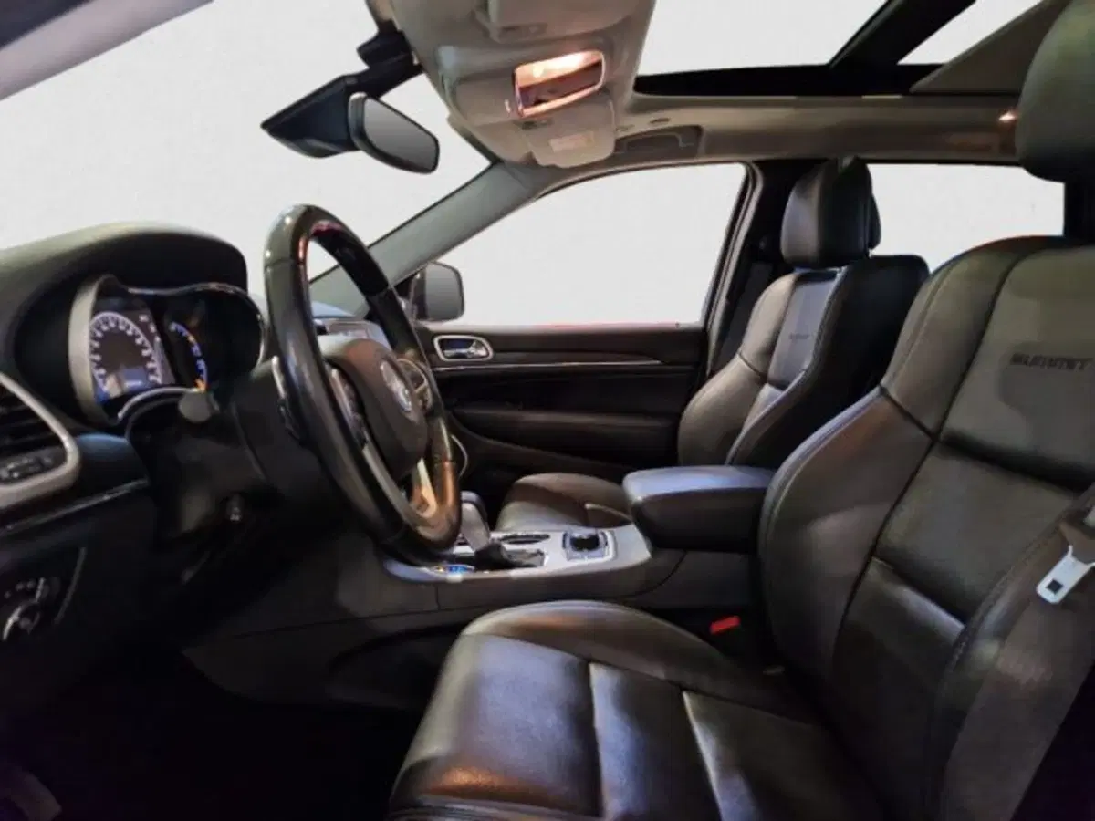 Jeep Grand Cherokee usata a Livorno (9)