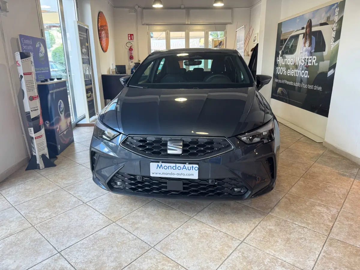 SEAT Ibiza nuova a Palermo (2)