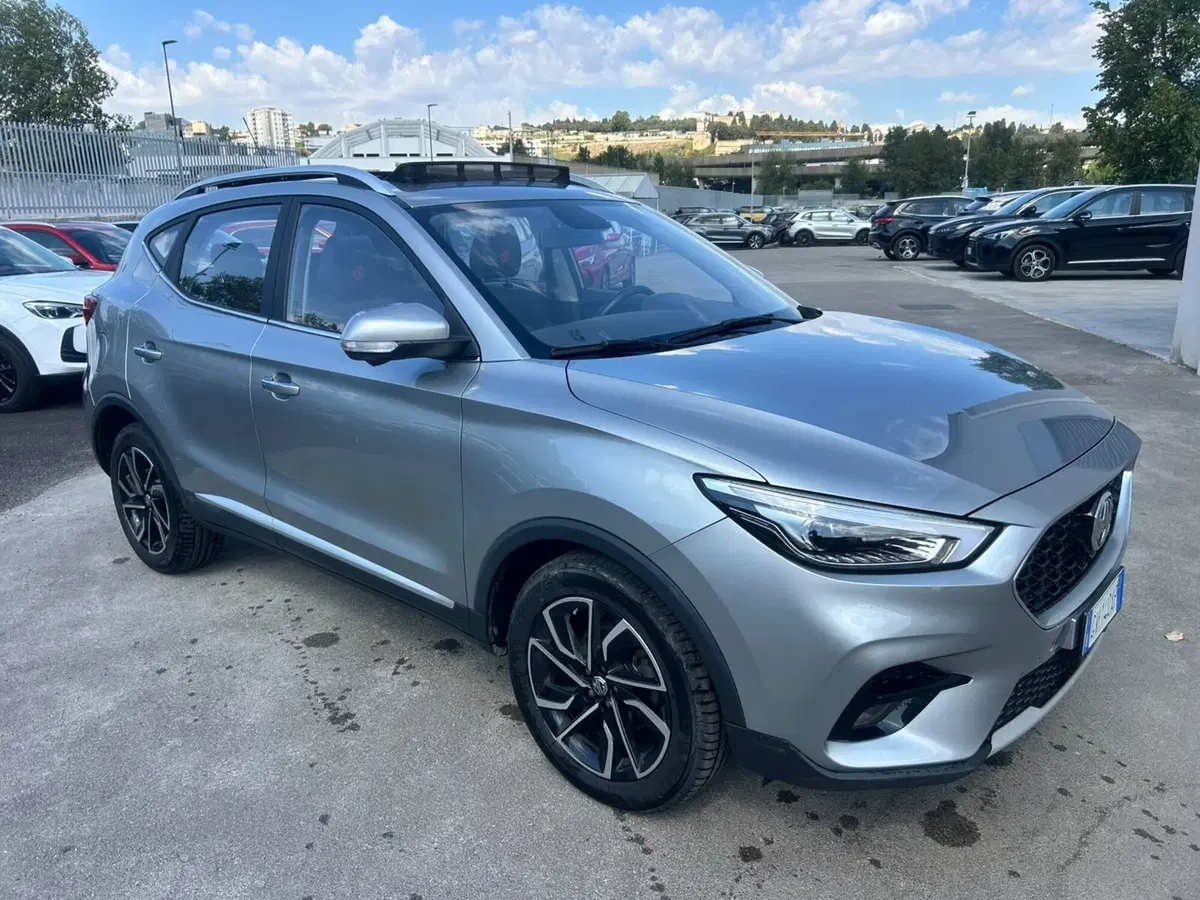 Mg ZS usata a Napoli (7)