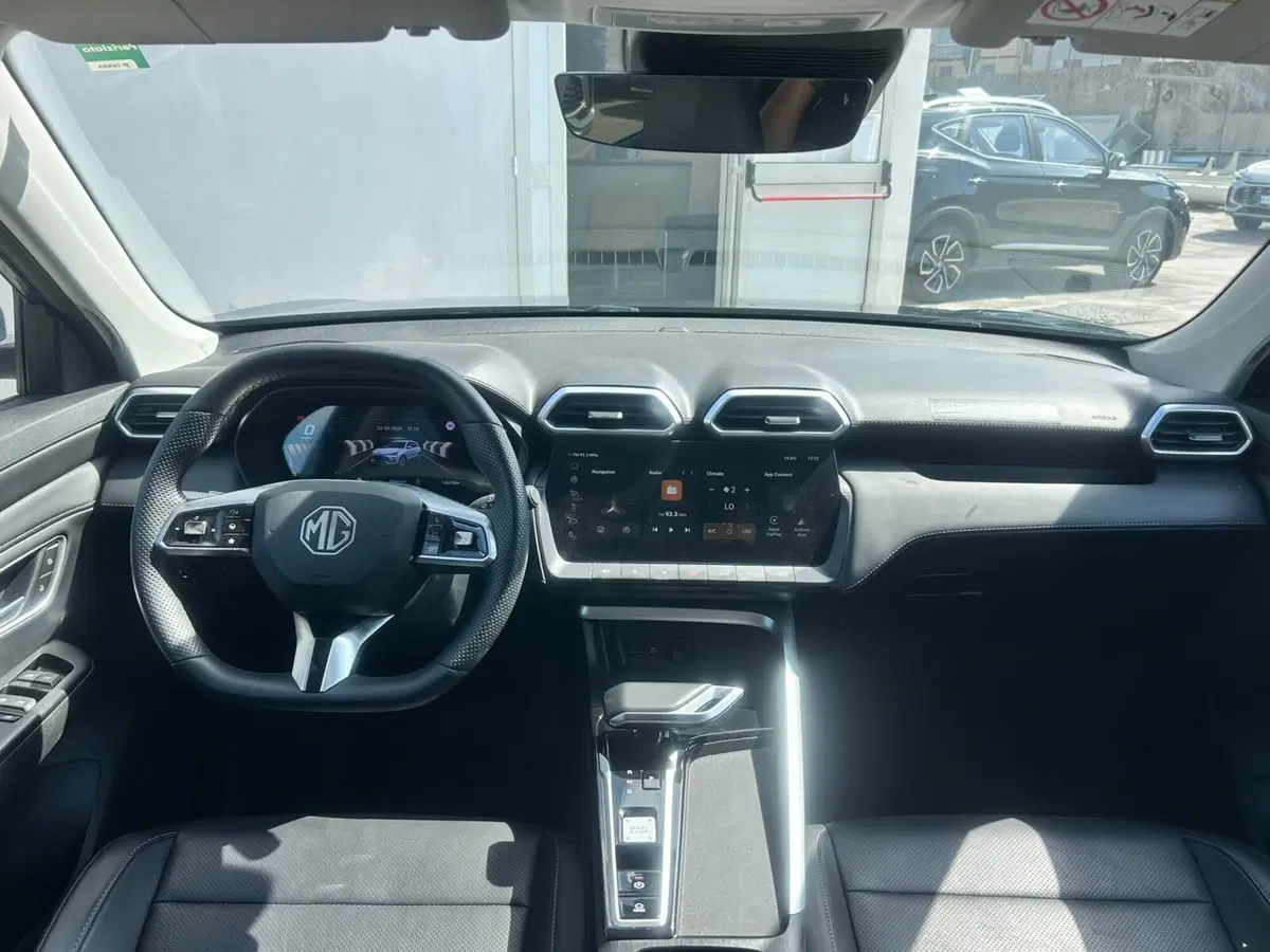 Mg ZS usata a Napoli (3)