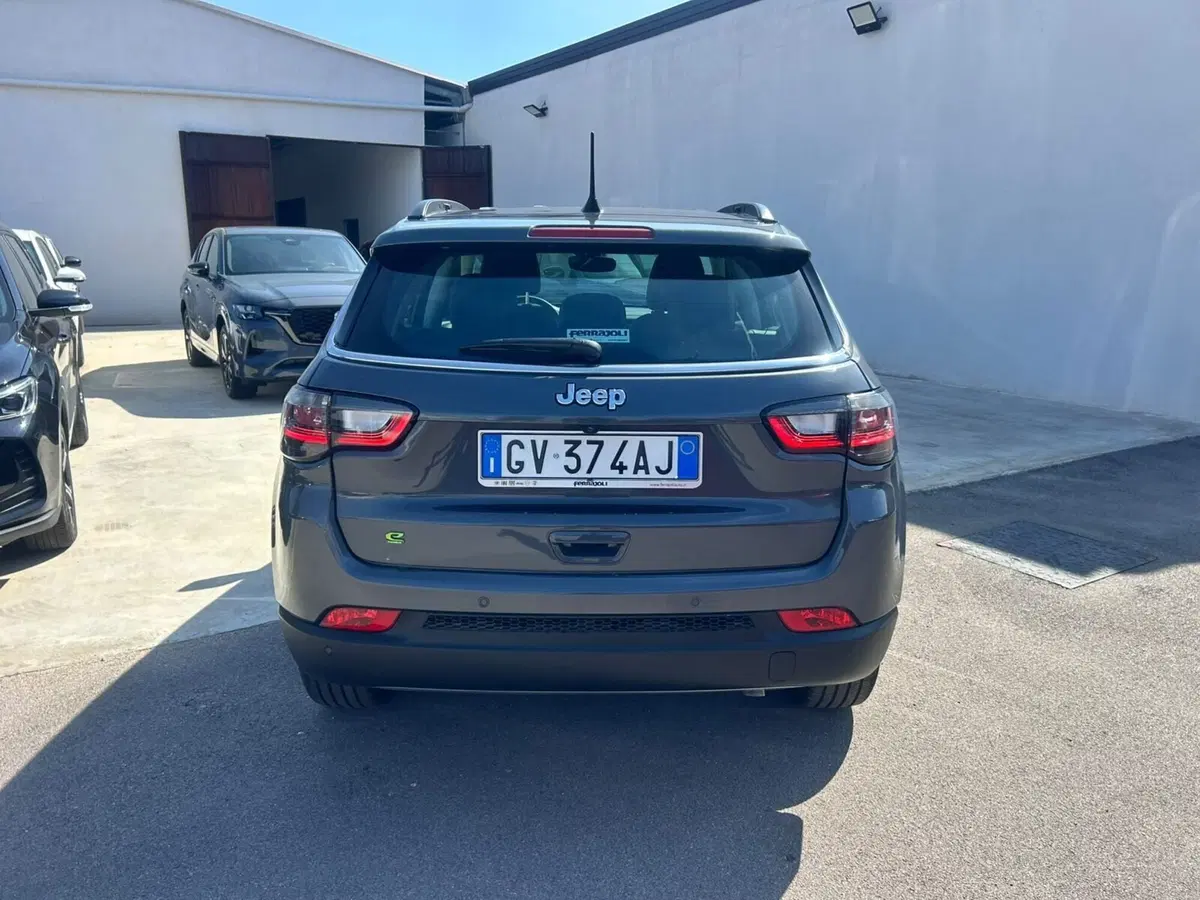 Jeep Compass usata a Napoli (8)