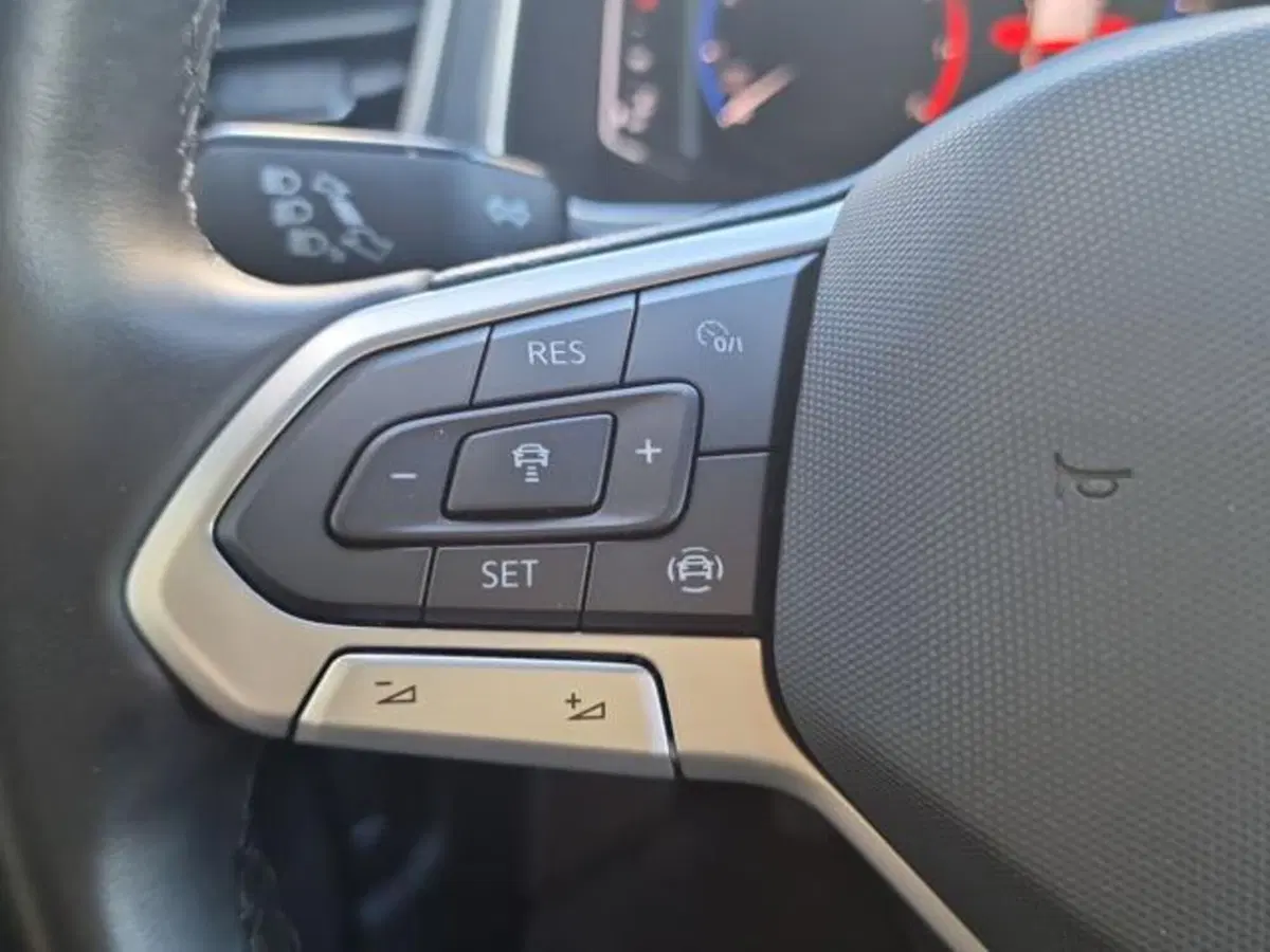 Volkswagen T-Roc usata a Salerno (20)
