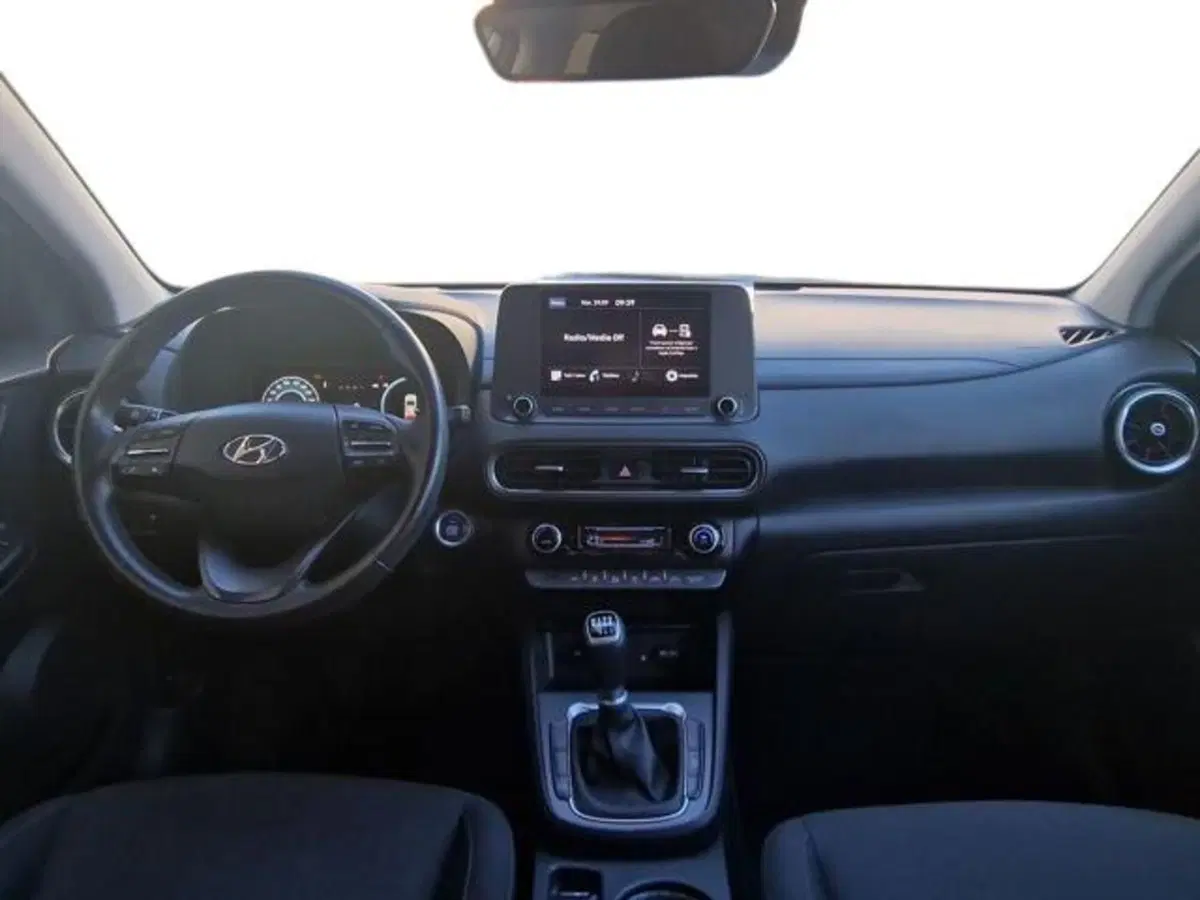 Hyundai Kona usata a Salerno (12)