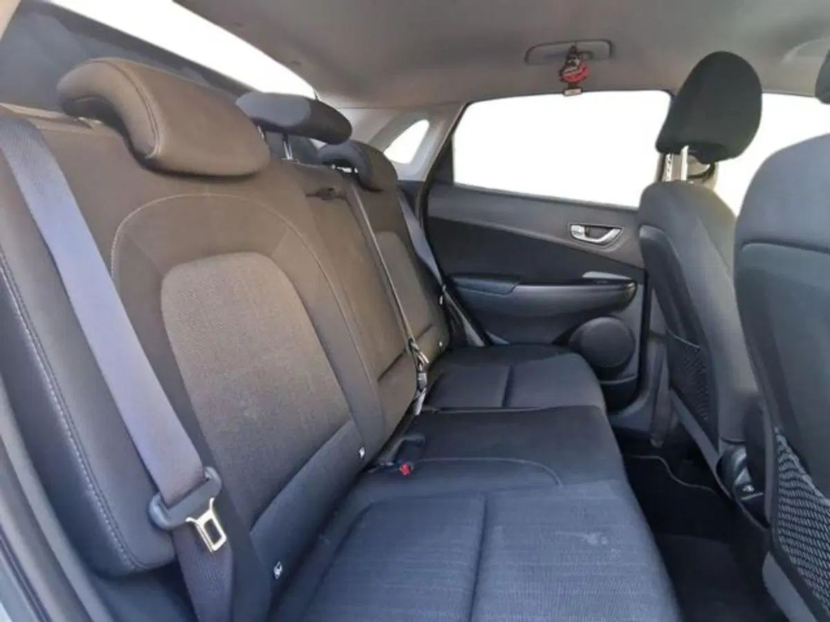 Hyundai Kona usata a Salerno (14)