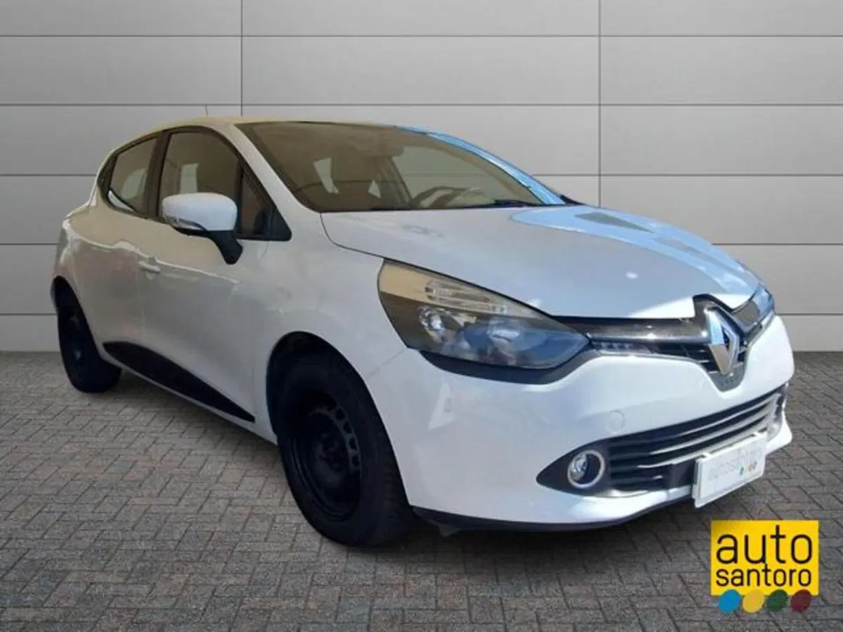 Renault Clio usata a Salerno (2)