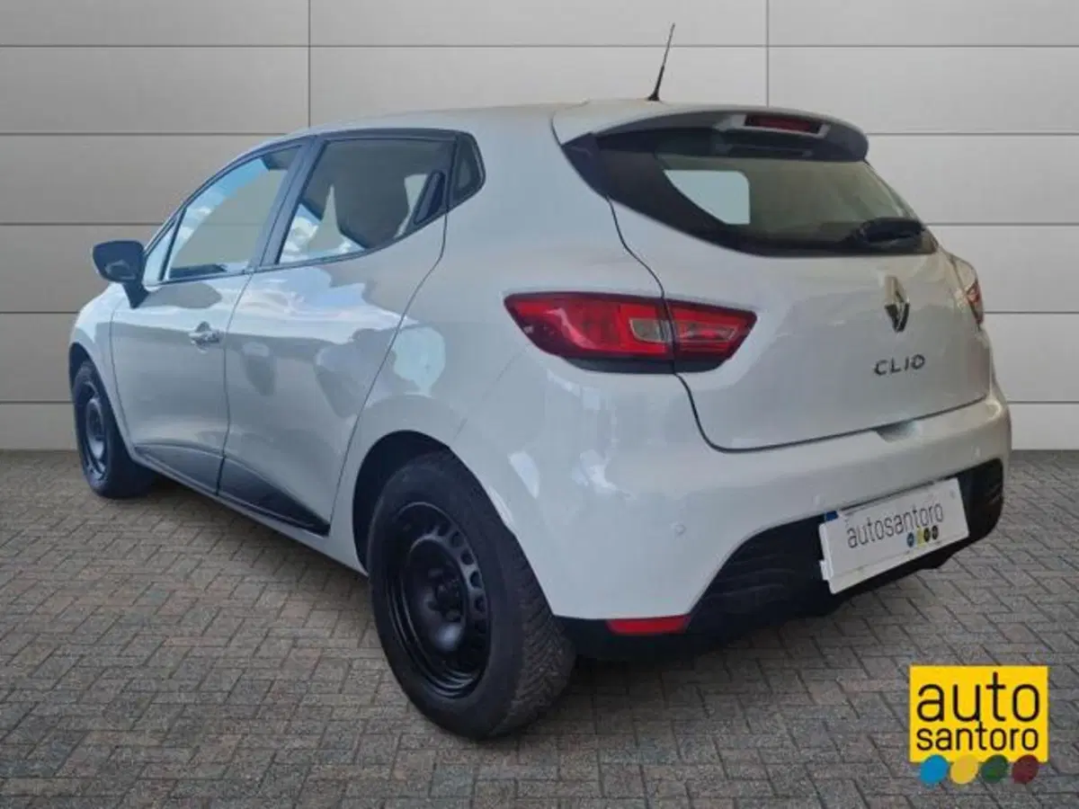 Renault Clio usata a Salerno (4)