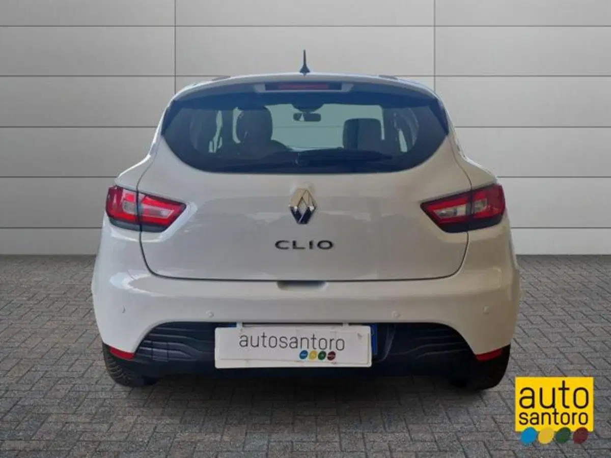 Renault Clio usata a Salerno (6)
