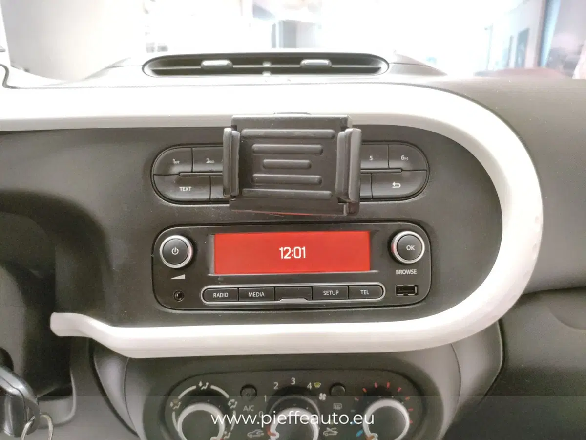 Renault Twingo usata a L'Aquila (18)