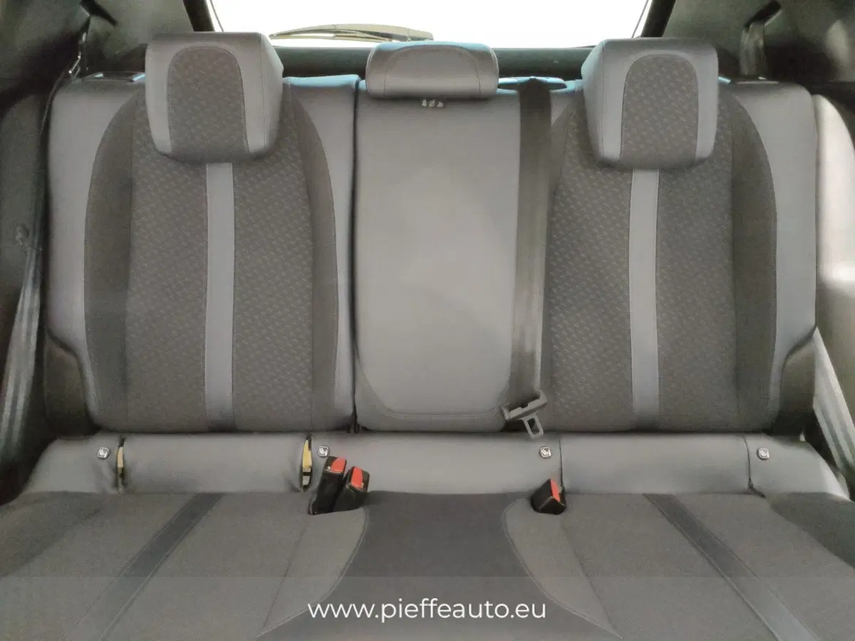 Peugeot 2008 usata a Teramo (13)