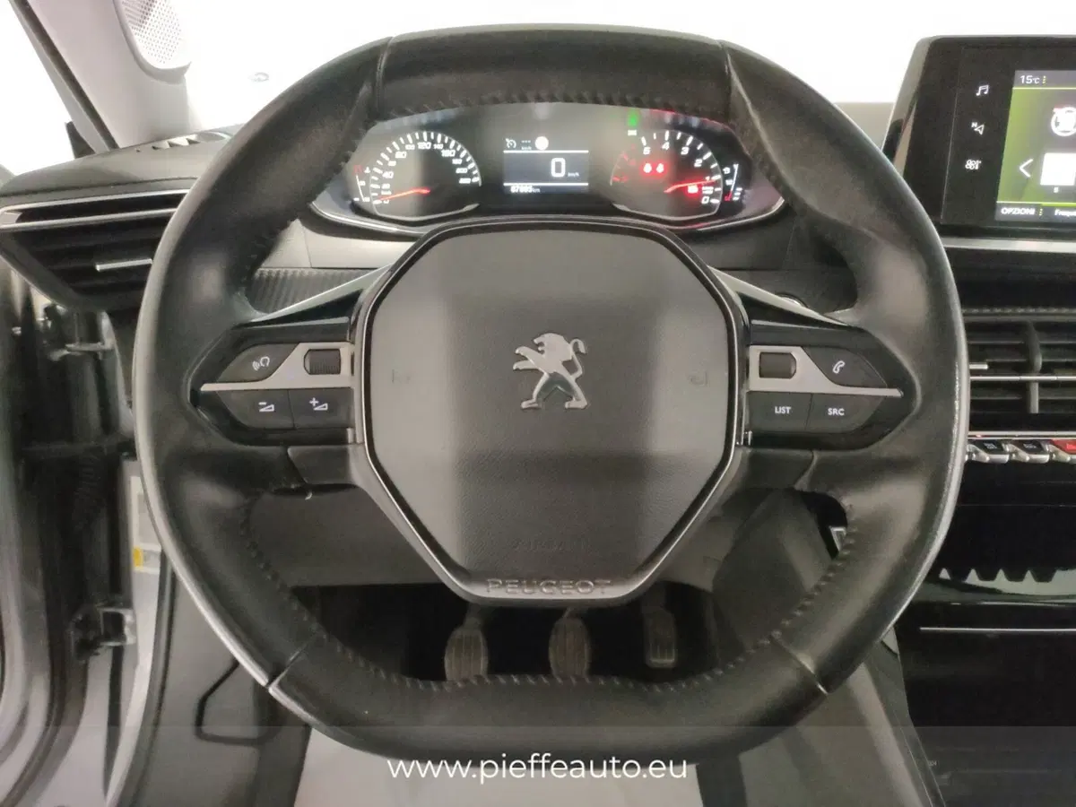 Peugeot 2008 usata a Teramo (17)