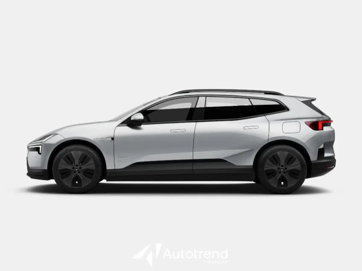 Polestar Polestar 4 SUV nuova a Bari (5)
